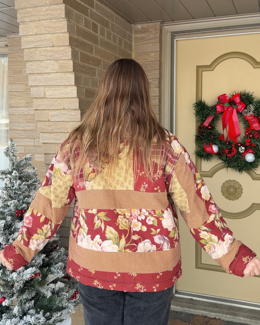 M - red floral quilted jacket