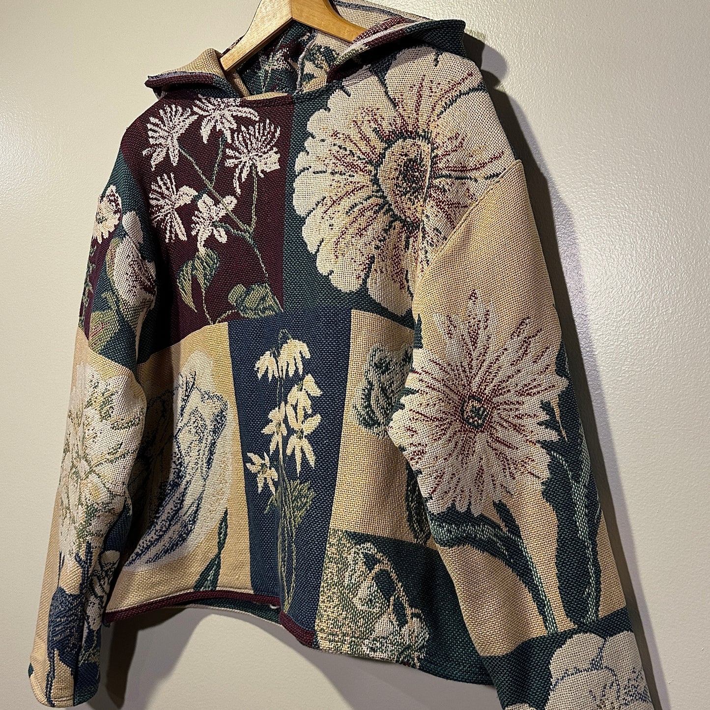 Woven Hoodie - M/L