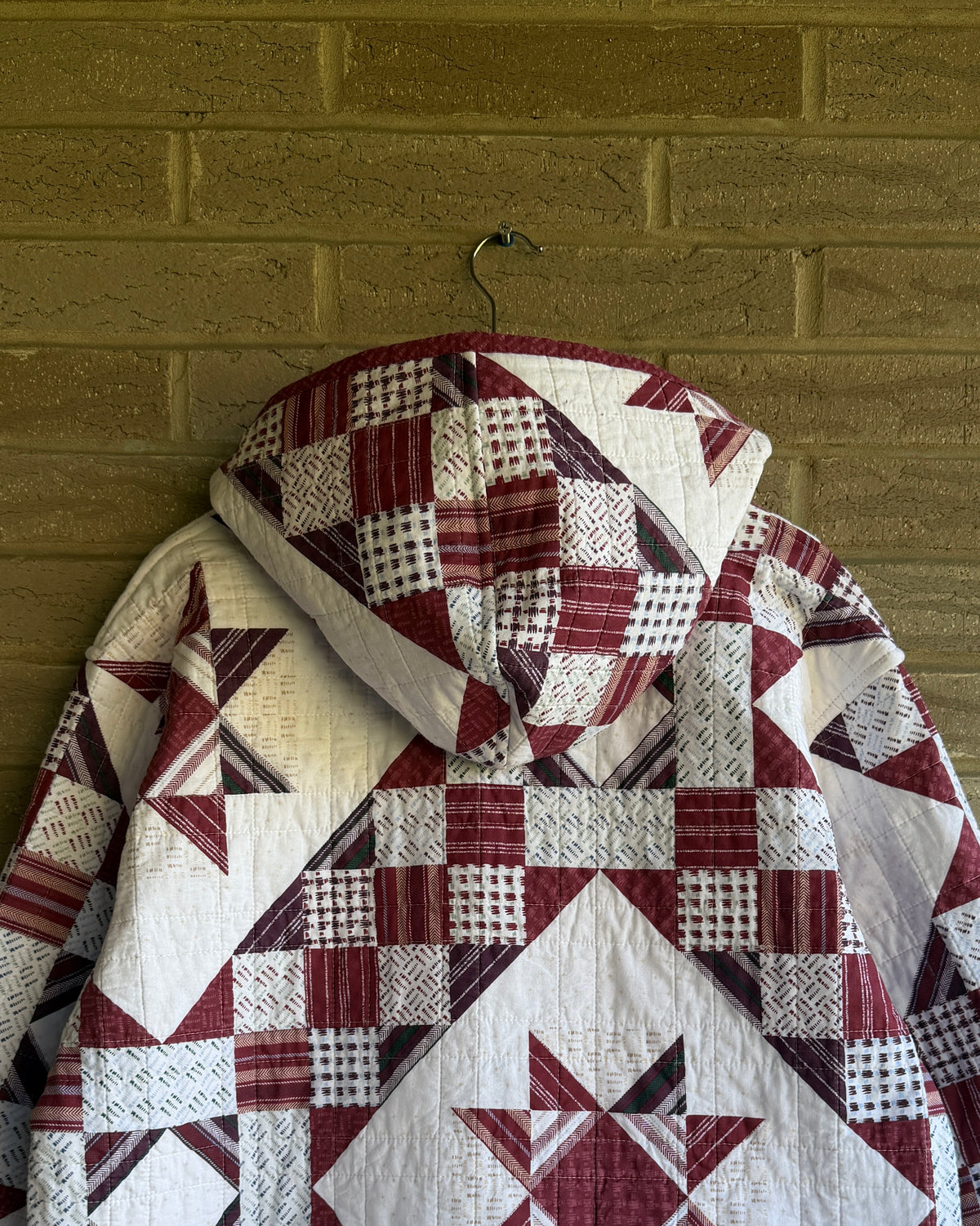 L - star quilted hoodie