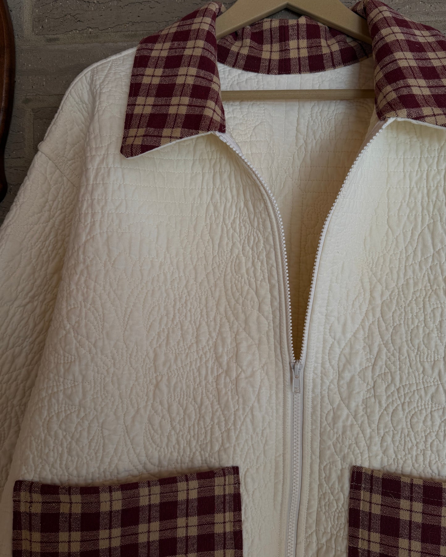 L/XL - red plaid combo quilted jacket