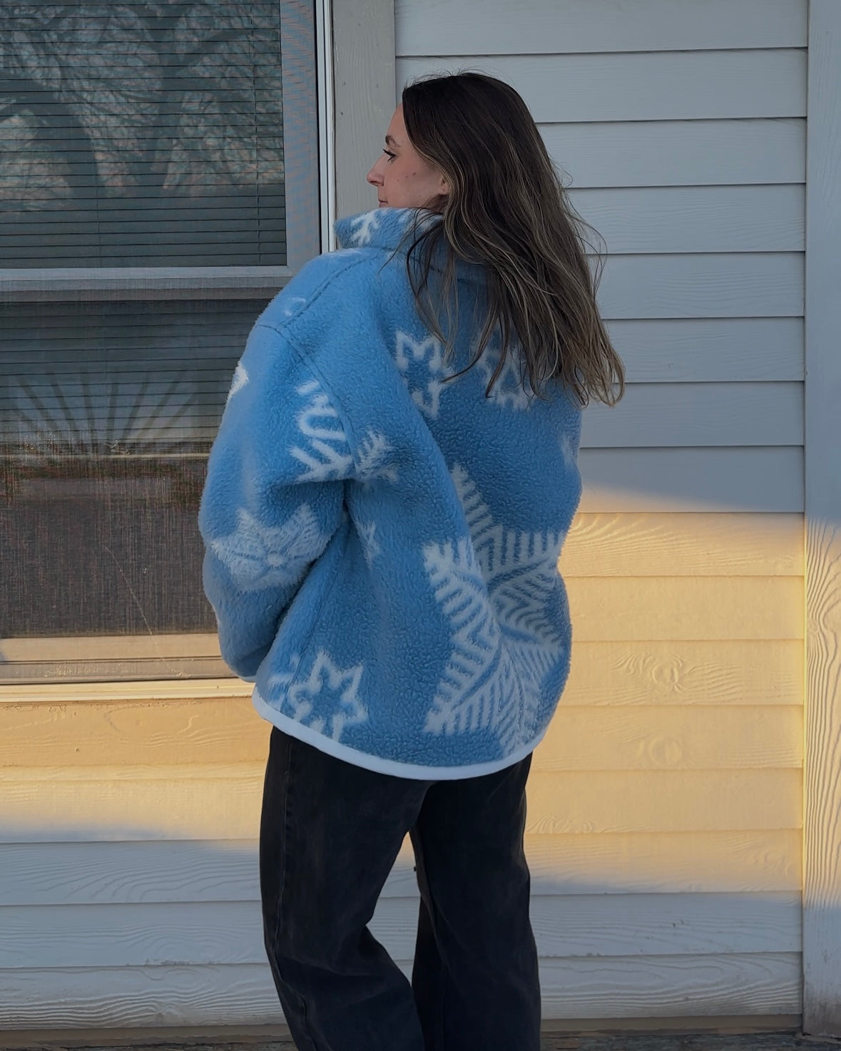 snowflake jacket - L