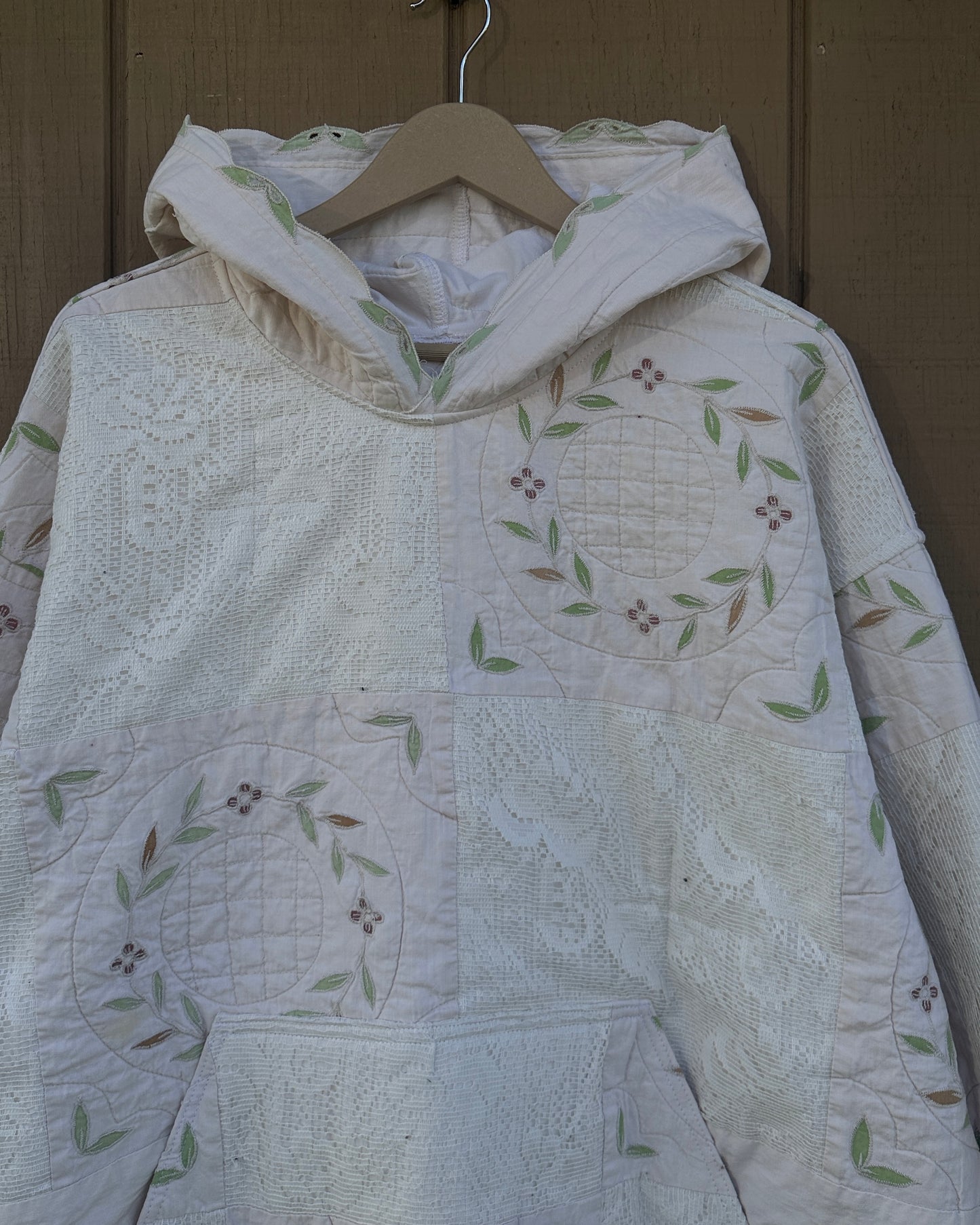 Lace Quilted Hoodie - XXL