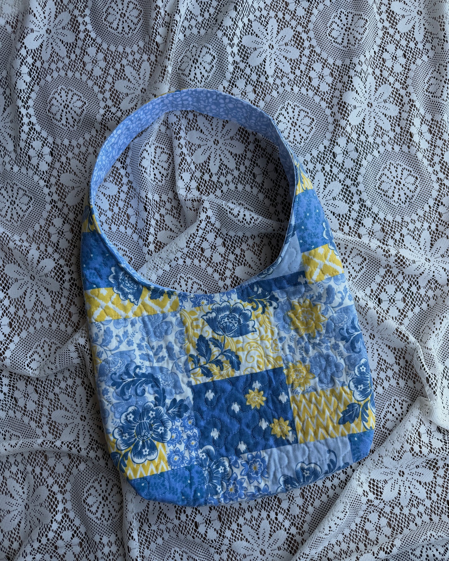 S - blue hobo bag