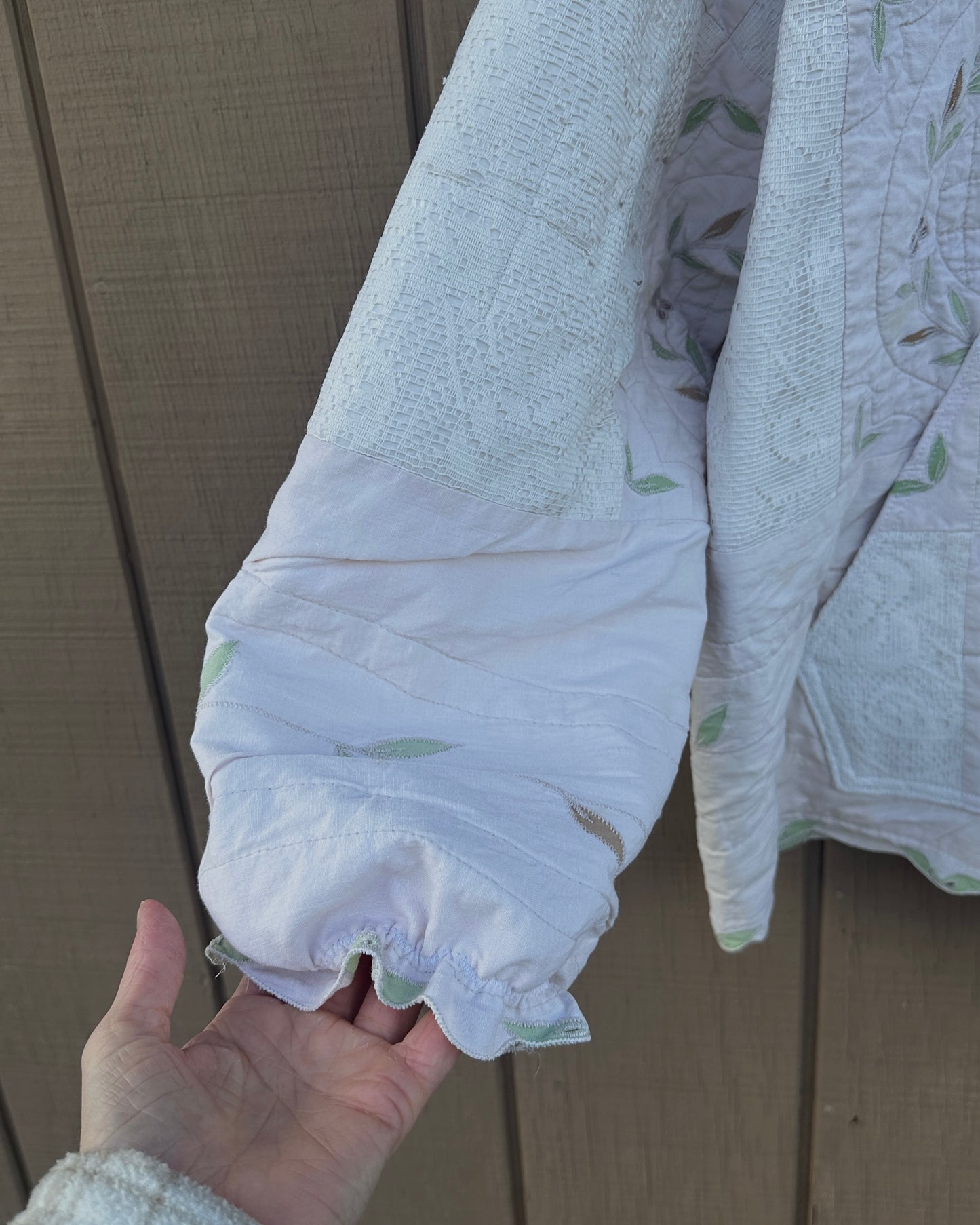 Lace Quilted Hoodie - XXL