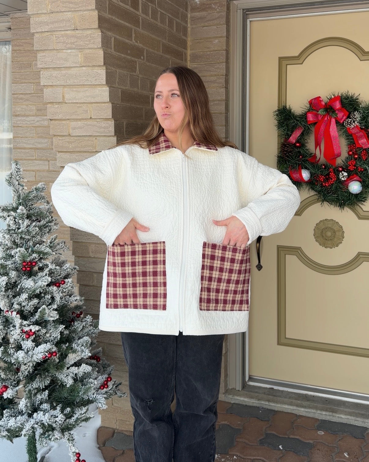 L/XL - red plaid combo quilted jacket