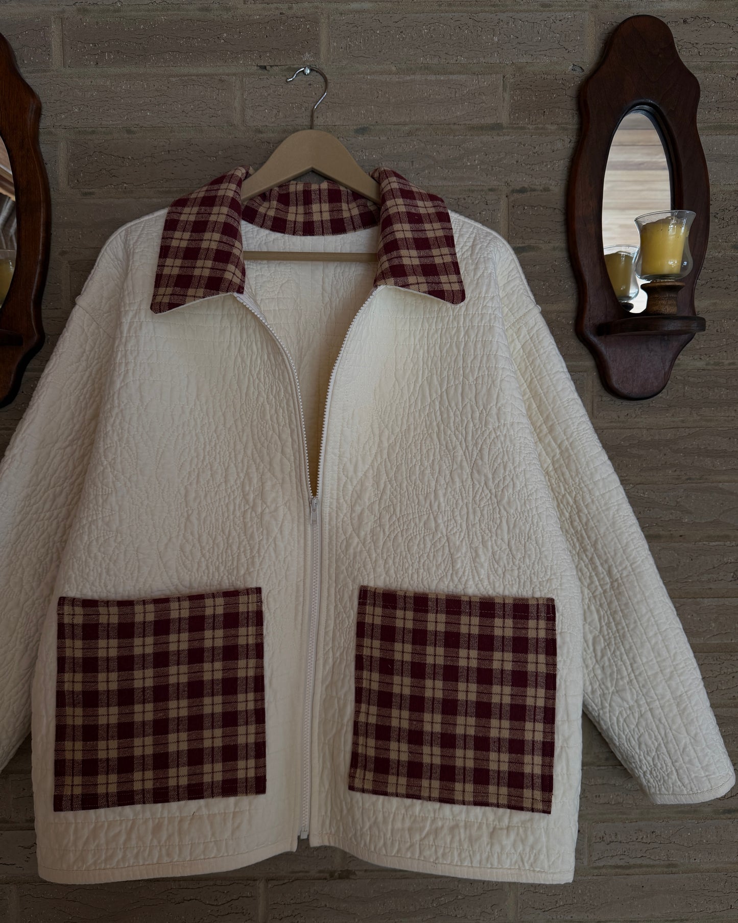 L/XL - red plaid combo quilted jacket