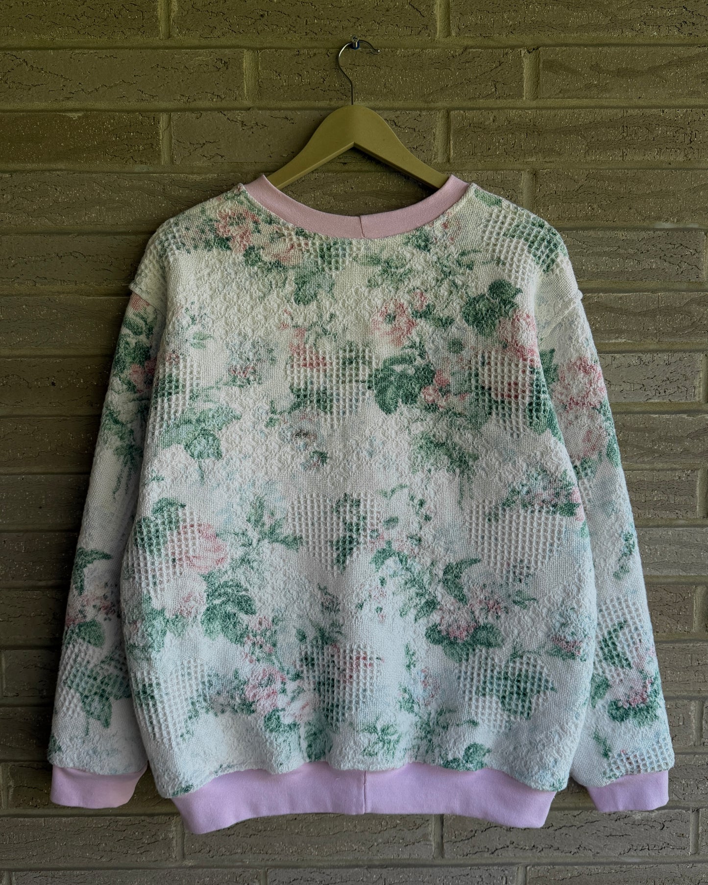 M - Floral Woven Crewneck