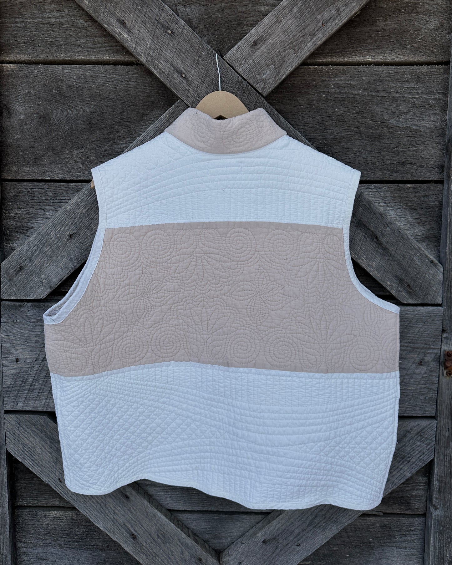 Vest - XL