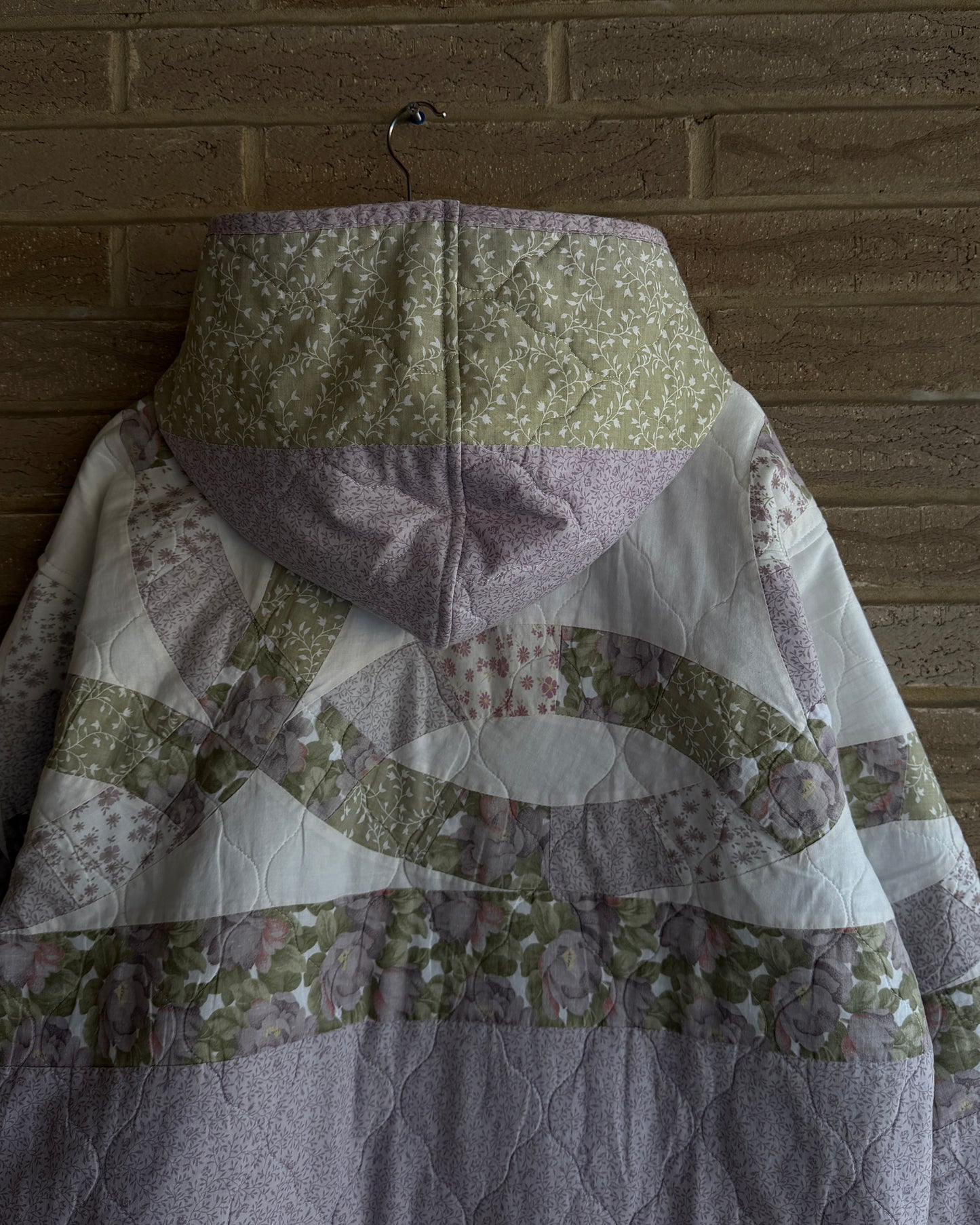 XXL - Purple Ring Quilt Hoodie