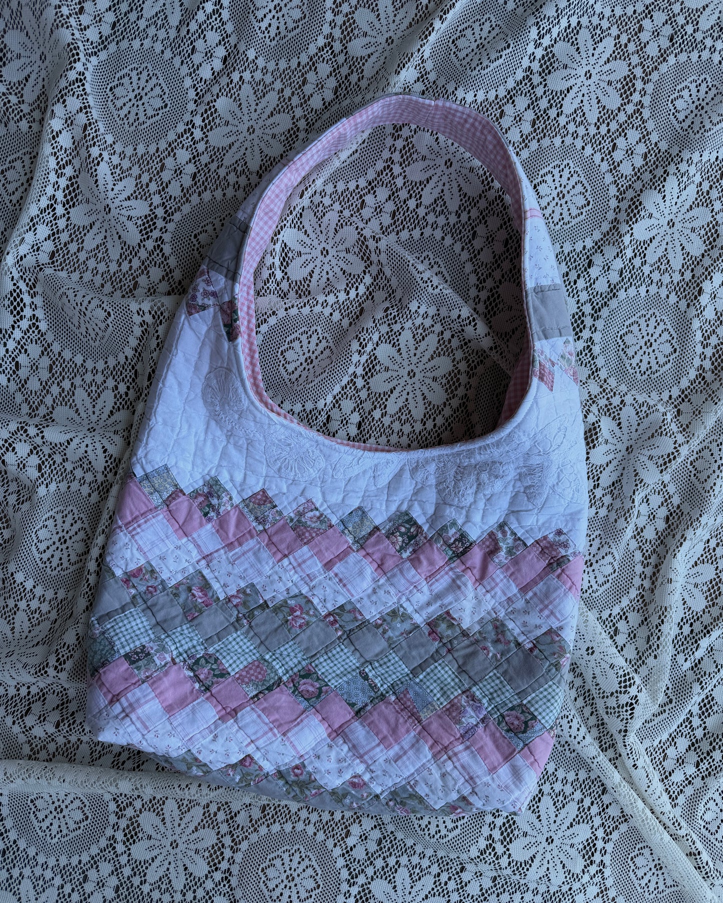 L - pink hobo bag