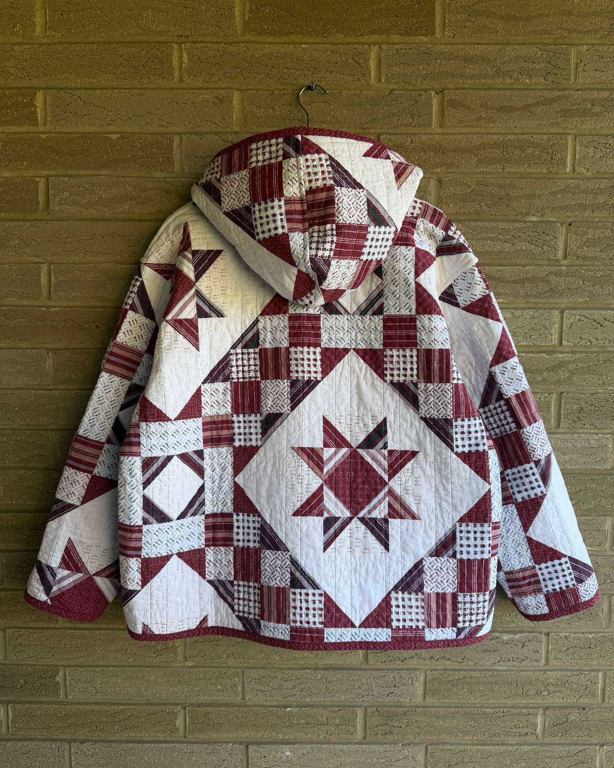 L - star quilted hoodie