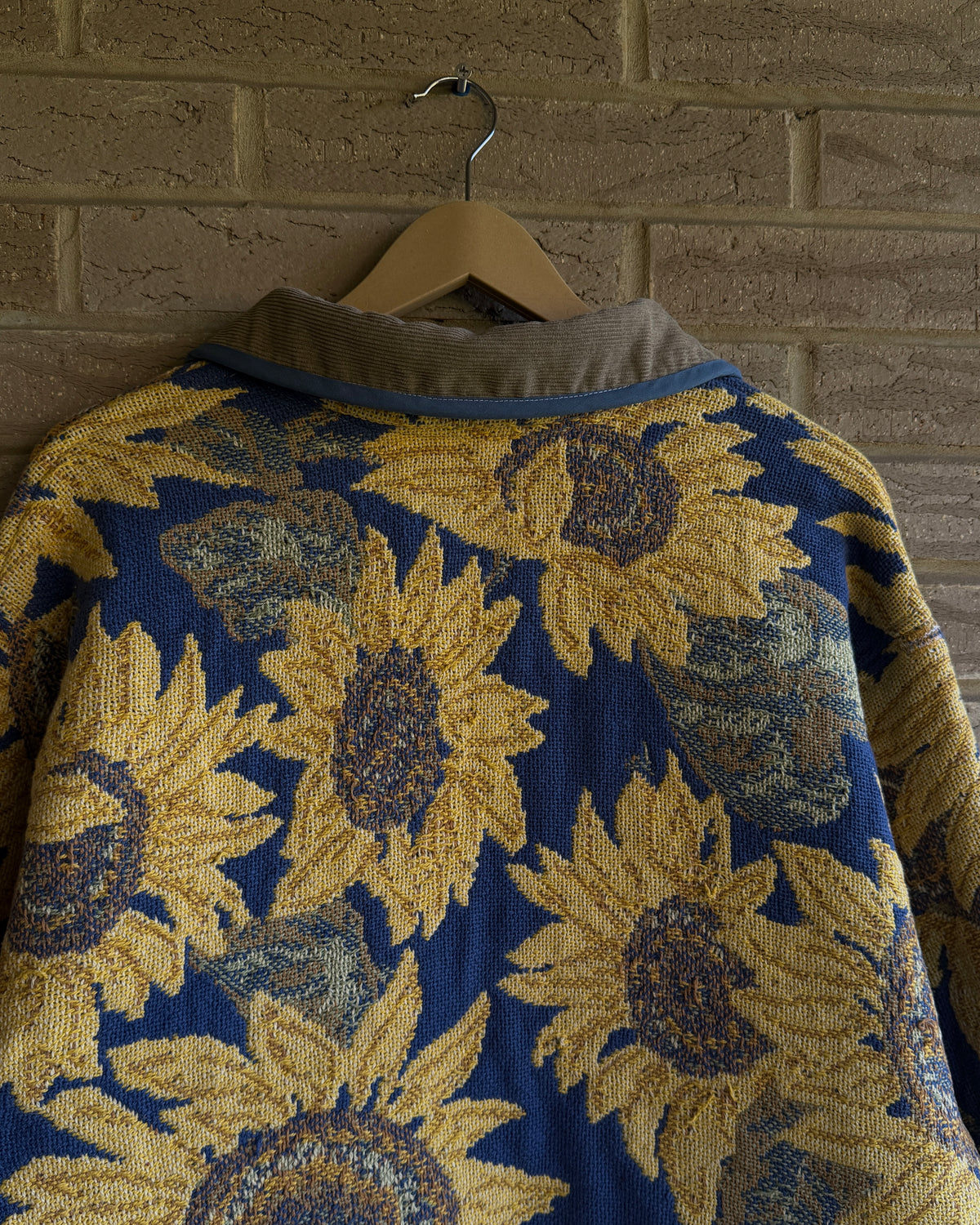 L - sunflower woven jacket