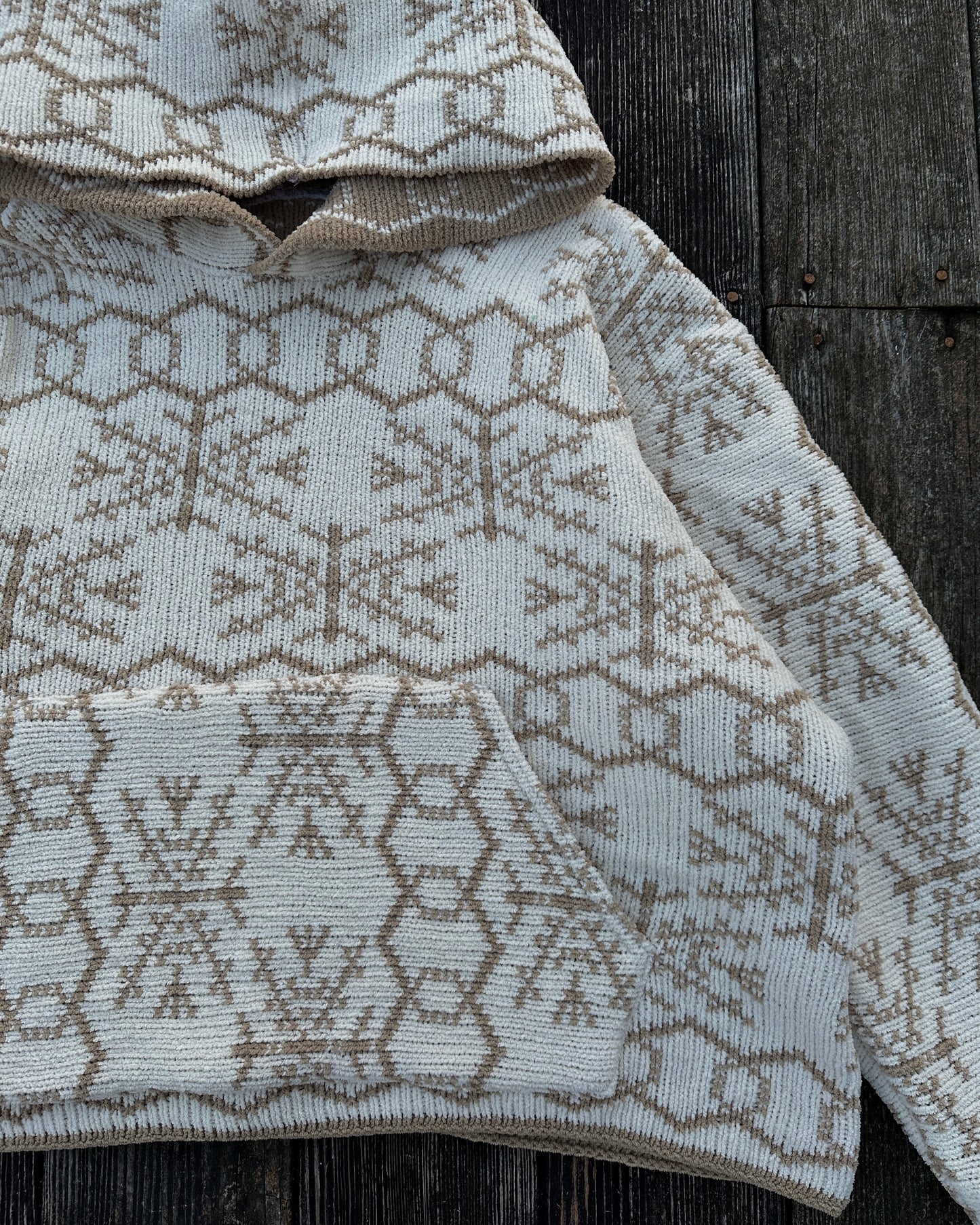 XL- Snowflake Hoodie