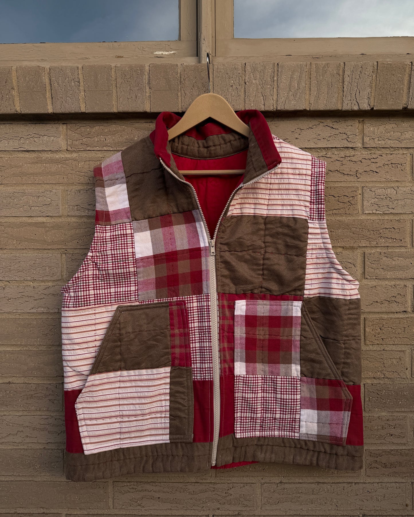 M/L - red plaid vest