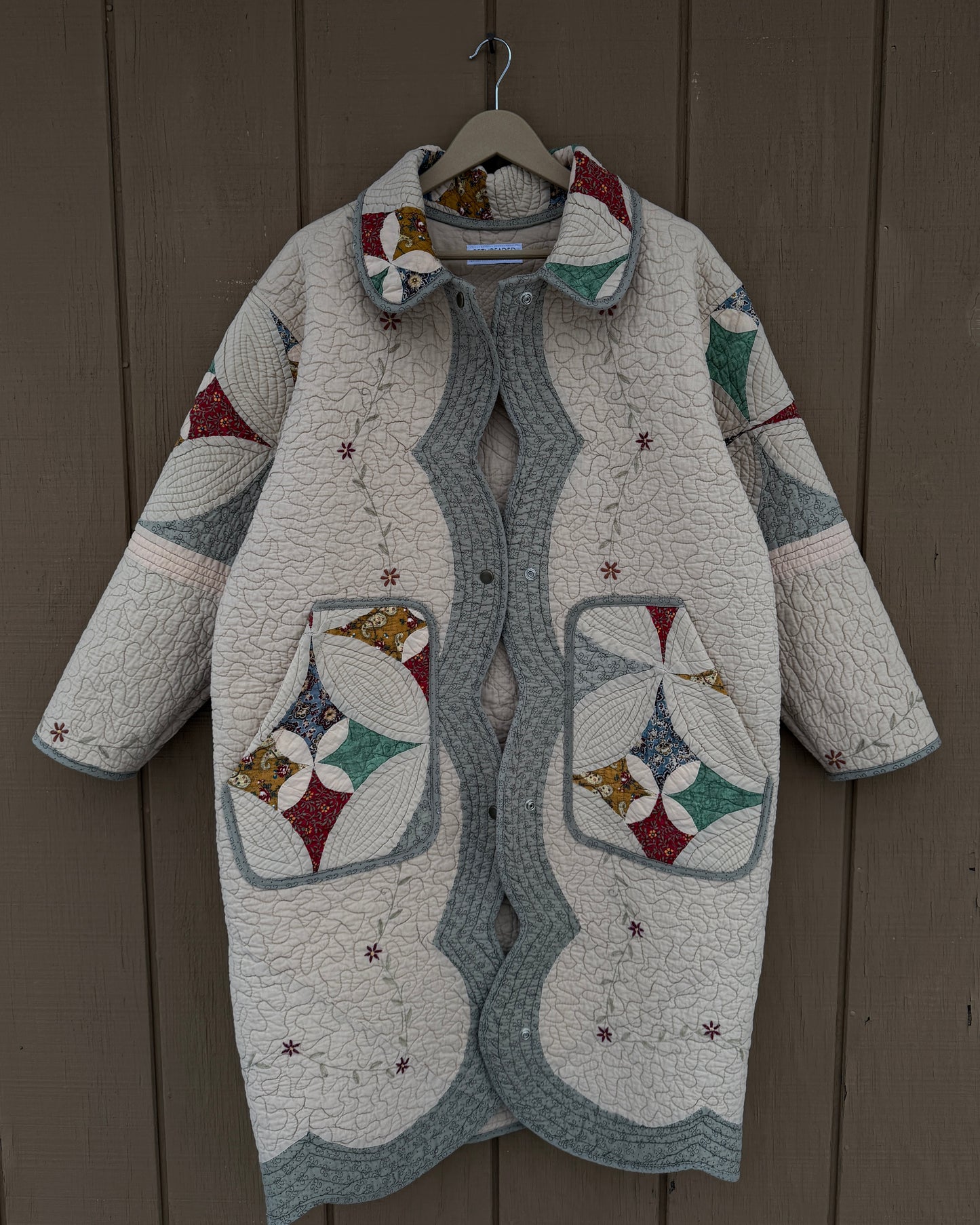 Long Scalloped Jacket - L