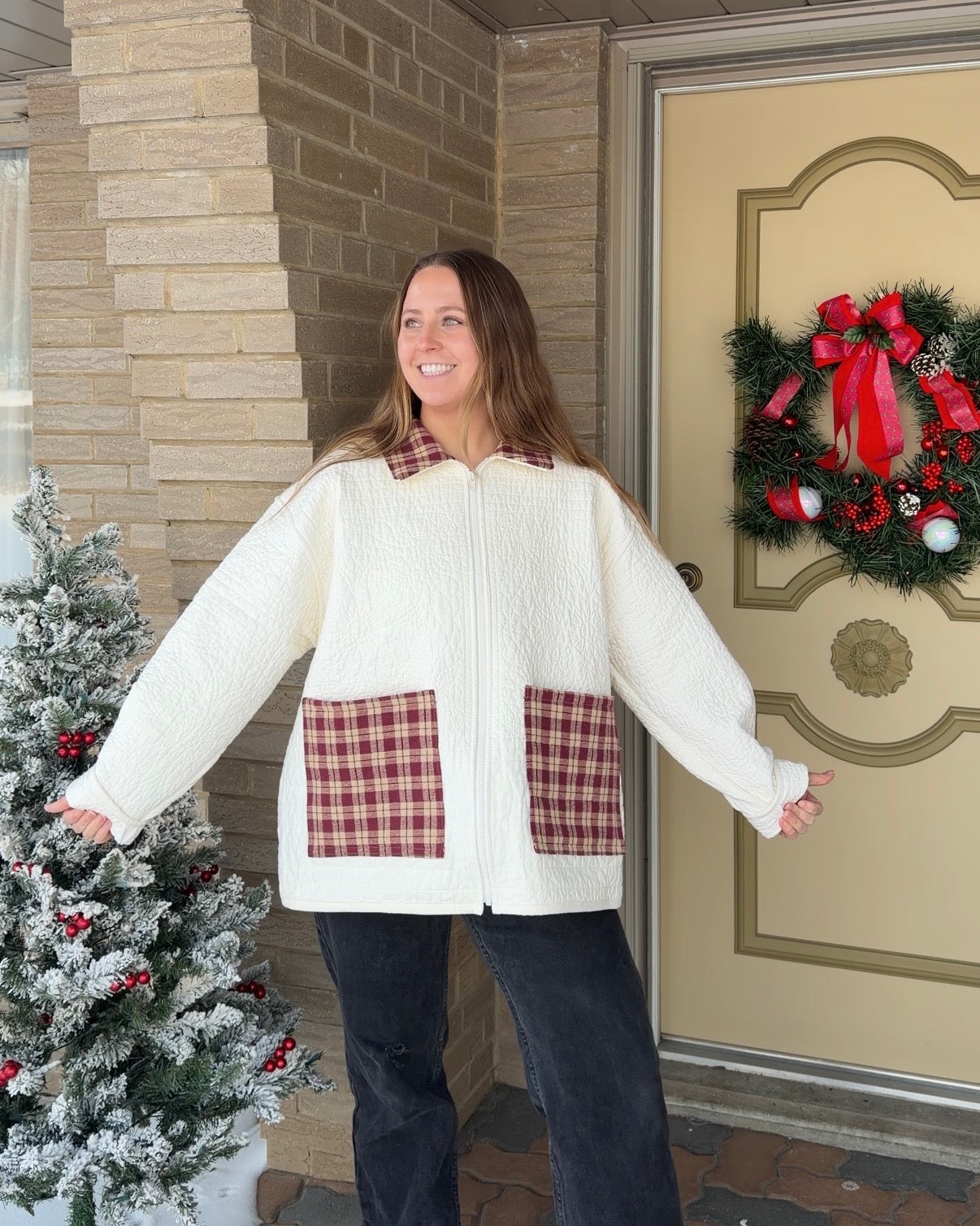 L/XL - red plaid combo quilted jacket