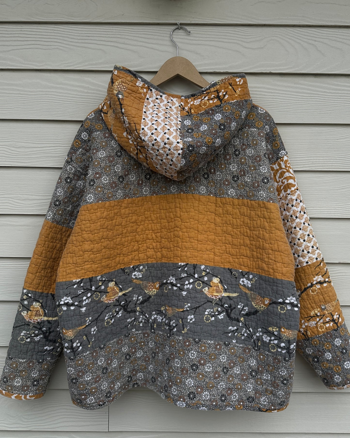 Yellow Birds Hoodie - XL