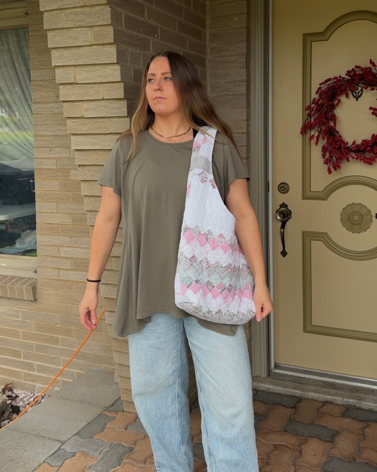 L - pink hobo bag