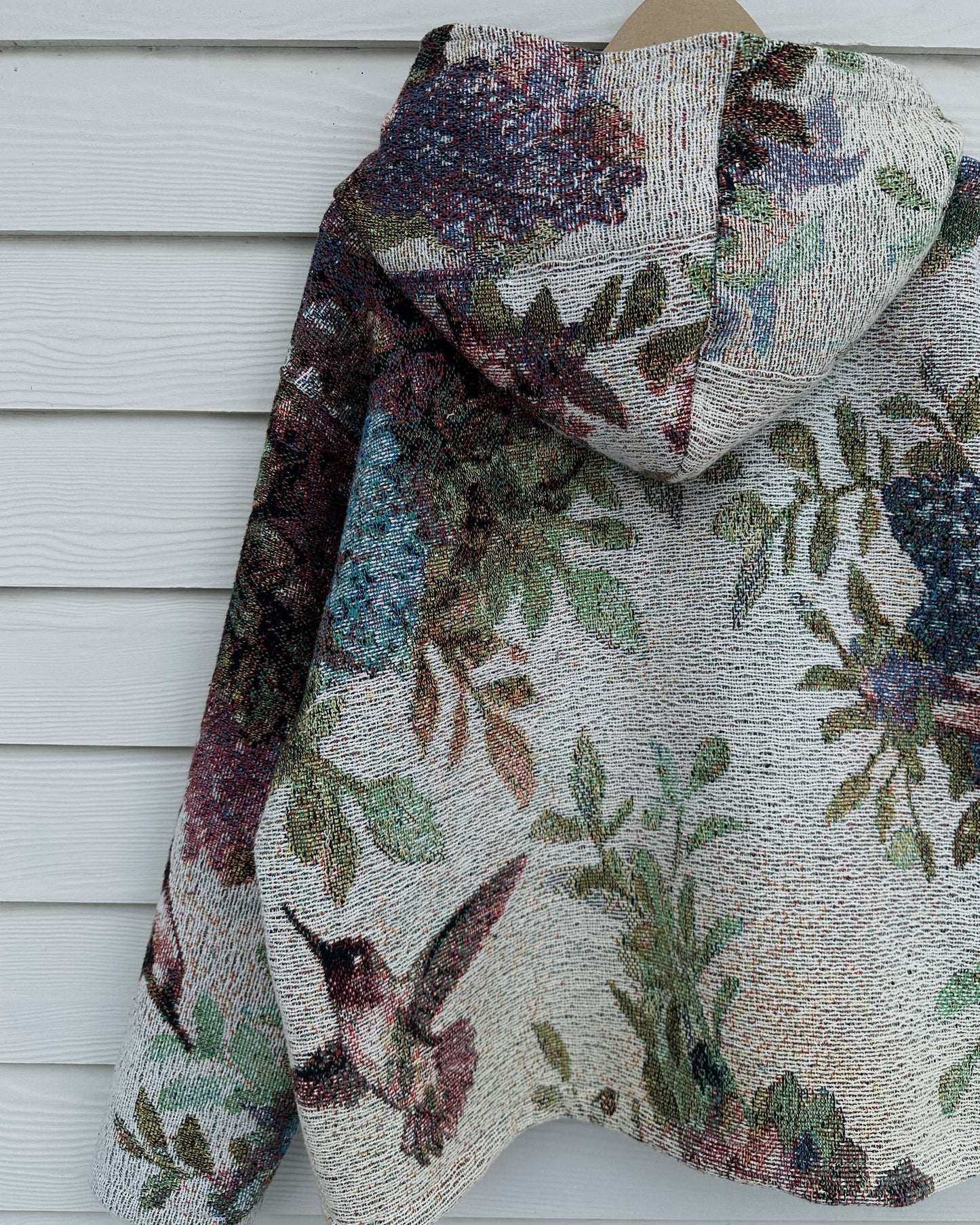 hummingbird hoodie - M