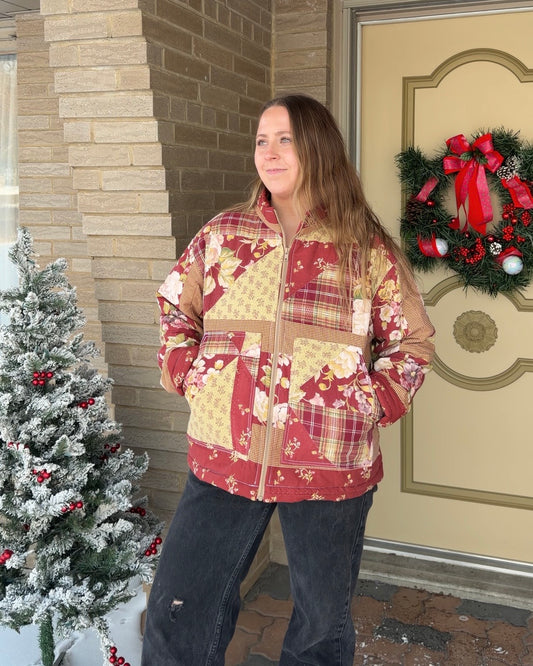 M - red floral quilted jacket