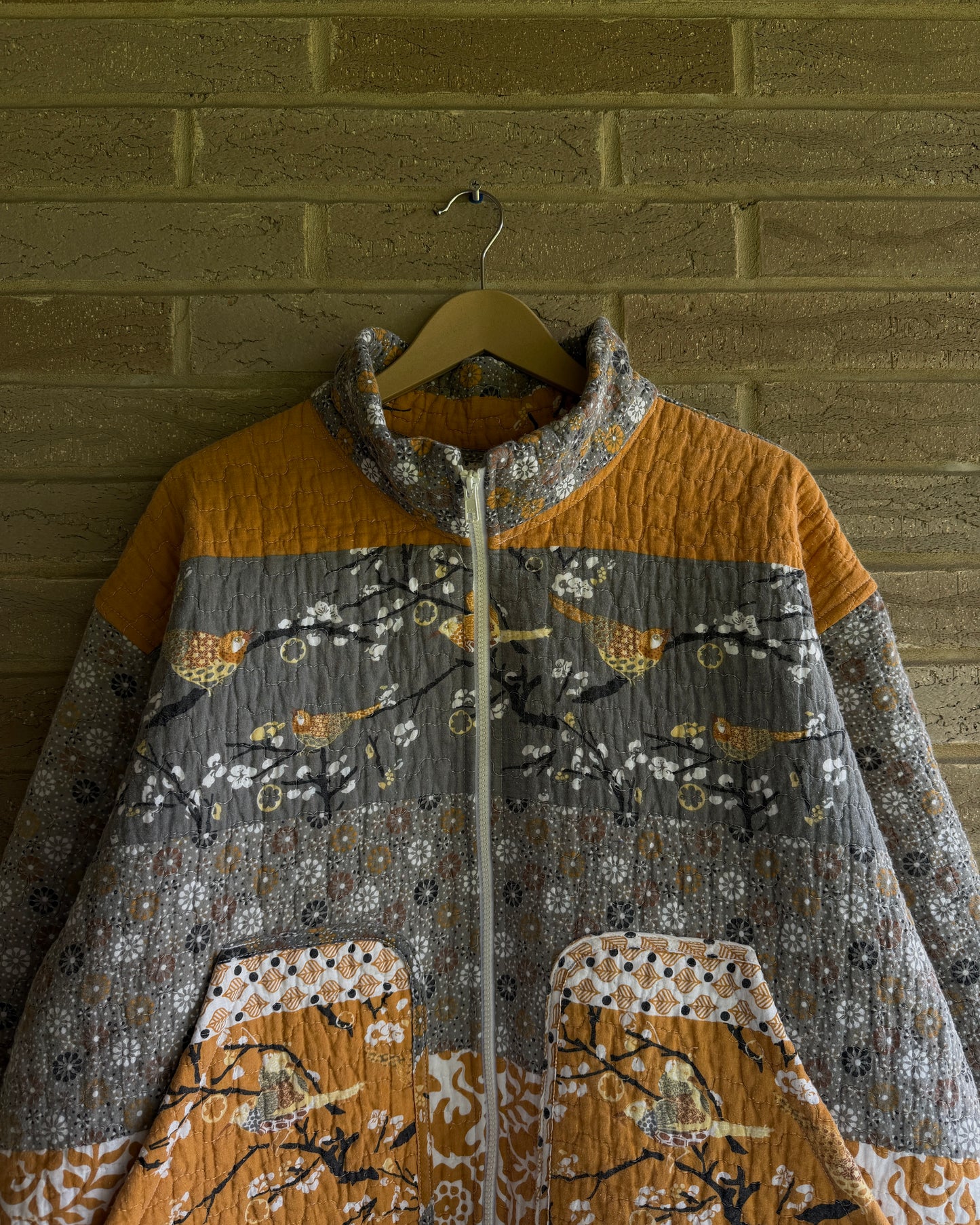 birds quilted jacket - L
