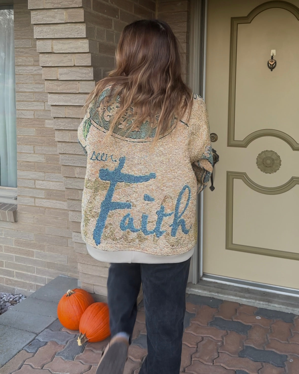 Faith Woven Crewneck - L